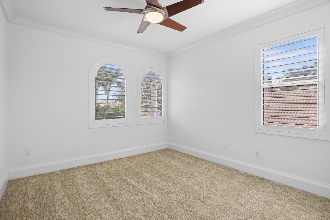 CANYON ISLES - Residential