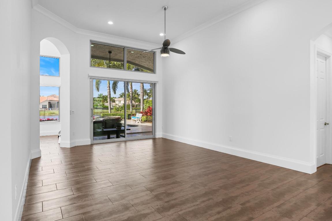 CANYON ISLES - Residential