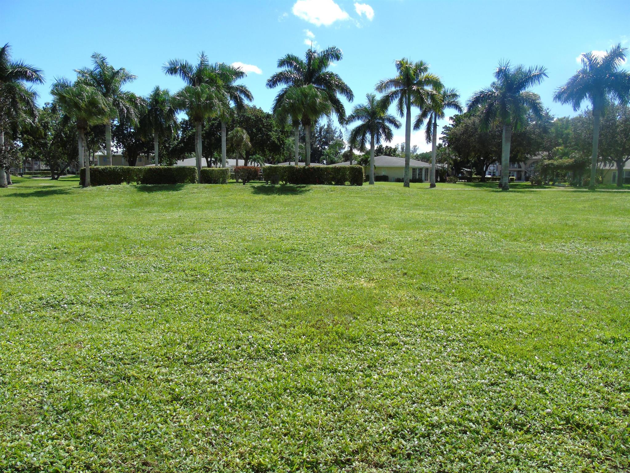 PALM GREENS AT VILLA DEL - Residential Lease