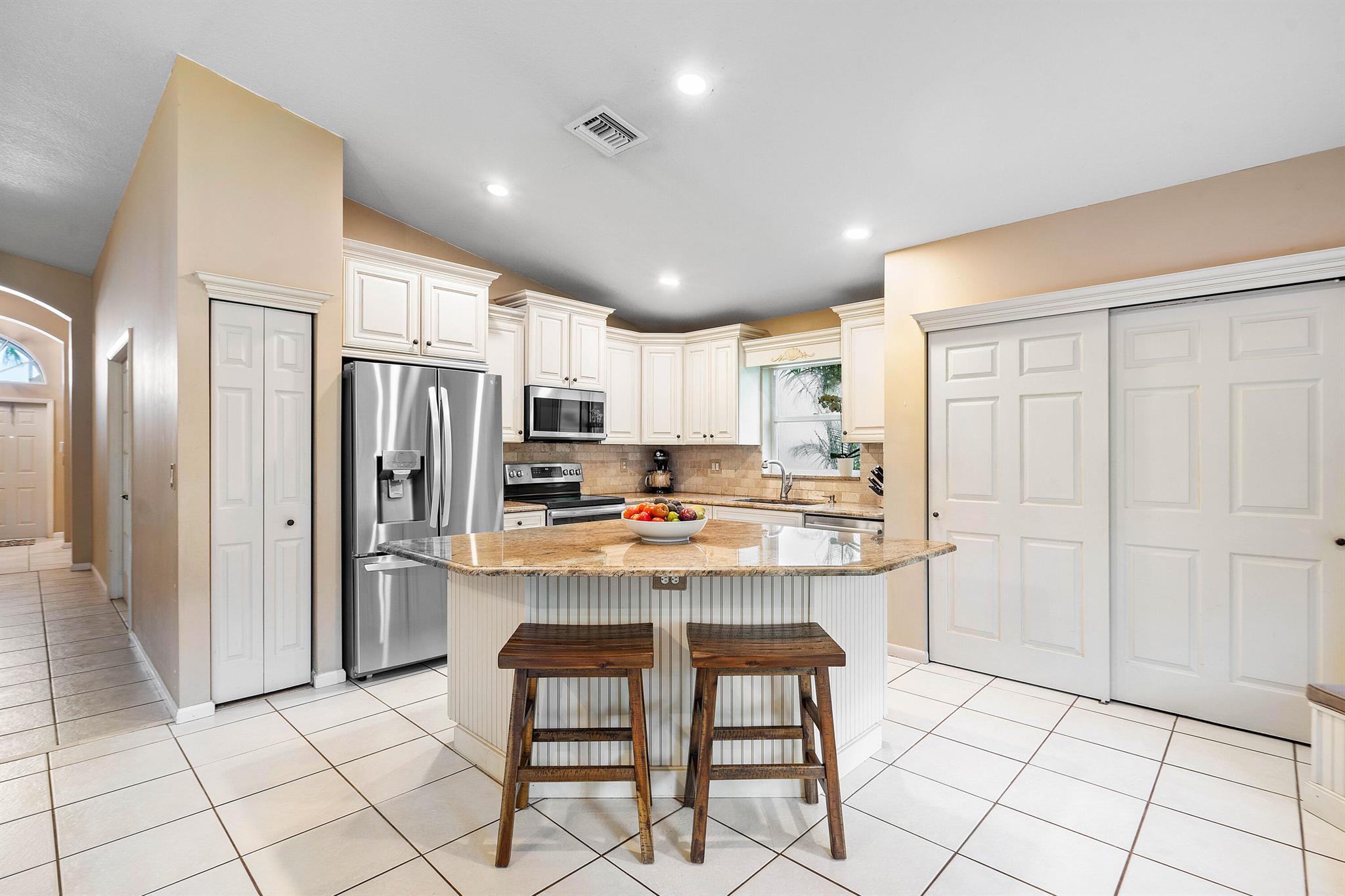 LAKEFIELD OF THE LANDINGS AT WELLINGTON 2A - Residential