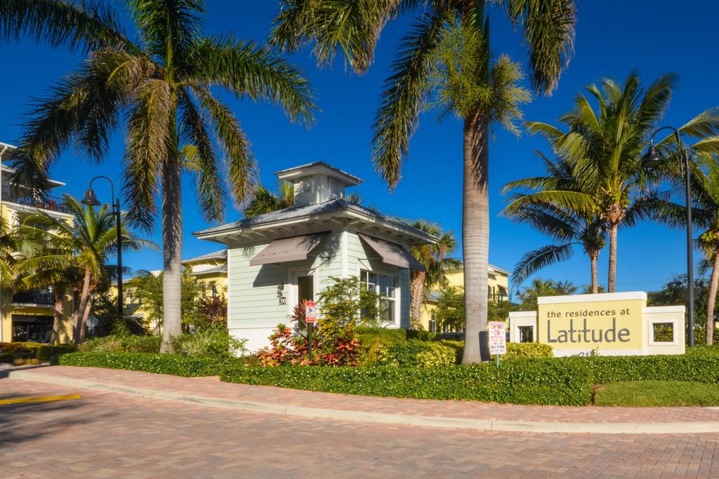 Photo of 3120 E Latitude Circle #101s, Delray Beach, FL 33483 (MLS # B26012810)