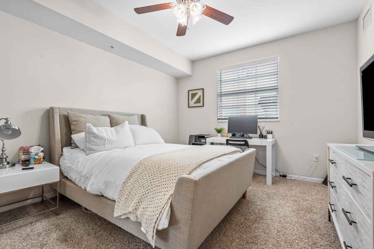 ASTOR CONDO - Residential