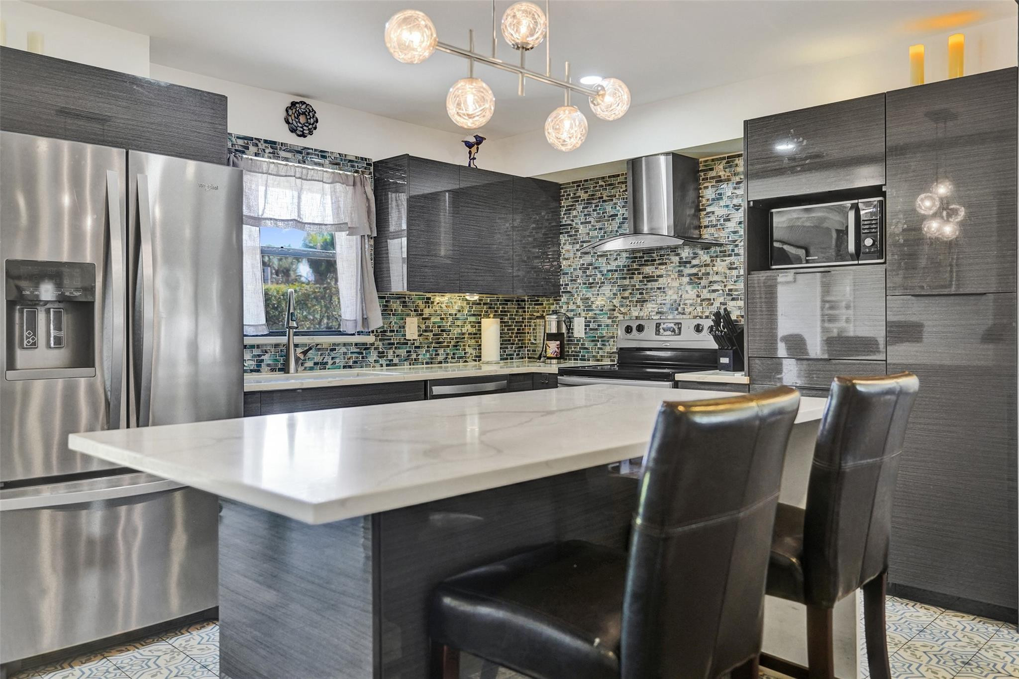 RAINBERRY BAY SEC 1 - Residential