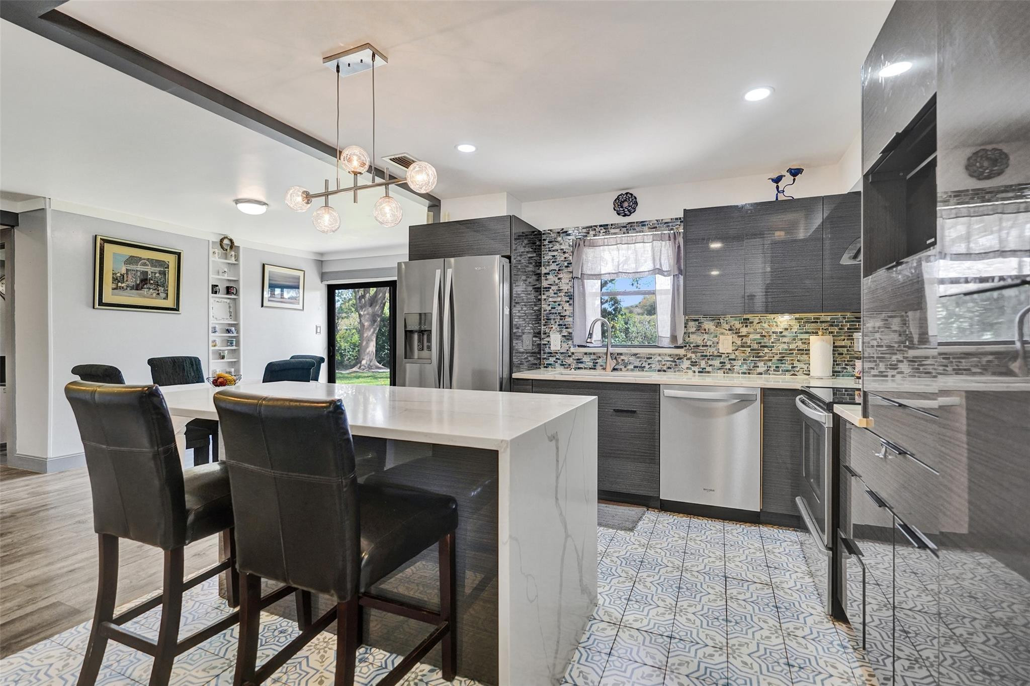 RAINBERRY BAY SEC 1 - Residential