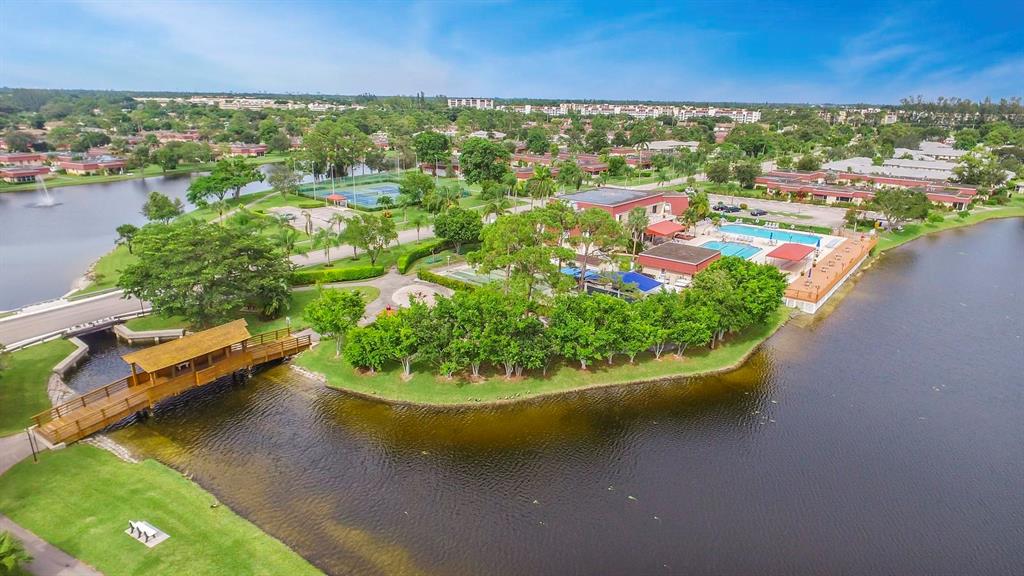 COVERED BRIDGE - Residential