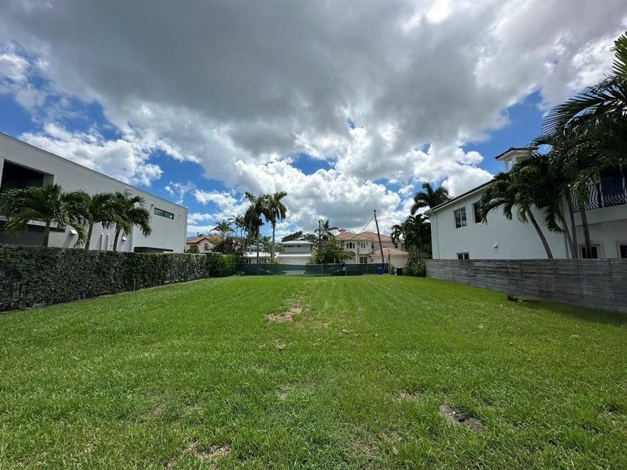 Fantastic Vacant Lot on Deep Water, No Fixed bridges, in the Lauderdale Harbors neighborhood!  Very private and quiet neighborhood with only One entrance.  Newer elevated concrete seawall and dock on wide canal.  About 15 min boat ride to the Ocean.     Save a lot of time and money not having to tear down an existing house, remove trees or build a new seawall.  This is a beautiful blank canvas ready for Development.  Water and 30/50 AMP power on-site. Prime location close to Downtown, the Airport, the Beach, Shopping and Restaurant's. Fantastic Vacant Lot on Deep Water, No Fixed bridges, in the Lauderdale Harbors neighborhood!  Very private and quiet neighborhood with only One entrance.  Newer elevated concrete seawall and dock on wide canal.  About a 10 to 15 min boat ride to the Ocean.     Save a lot of time and money not having to tear down an existing house, remove trees or build a new seawall.  This is a beautiful blank canvas ready for development.  Water and 30/50 AMP power on-site. Prime location close to Downtown, the Airport, the Beach, Shopping and Restaurant's.
