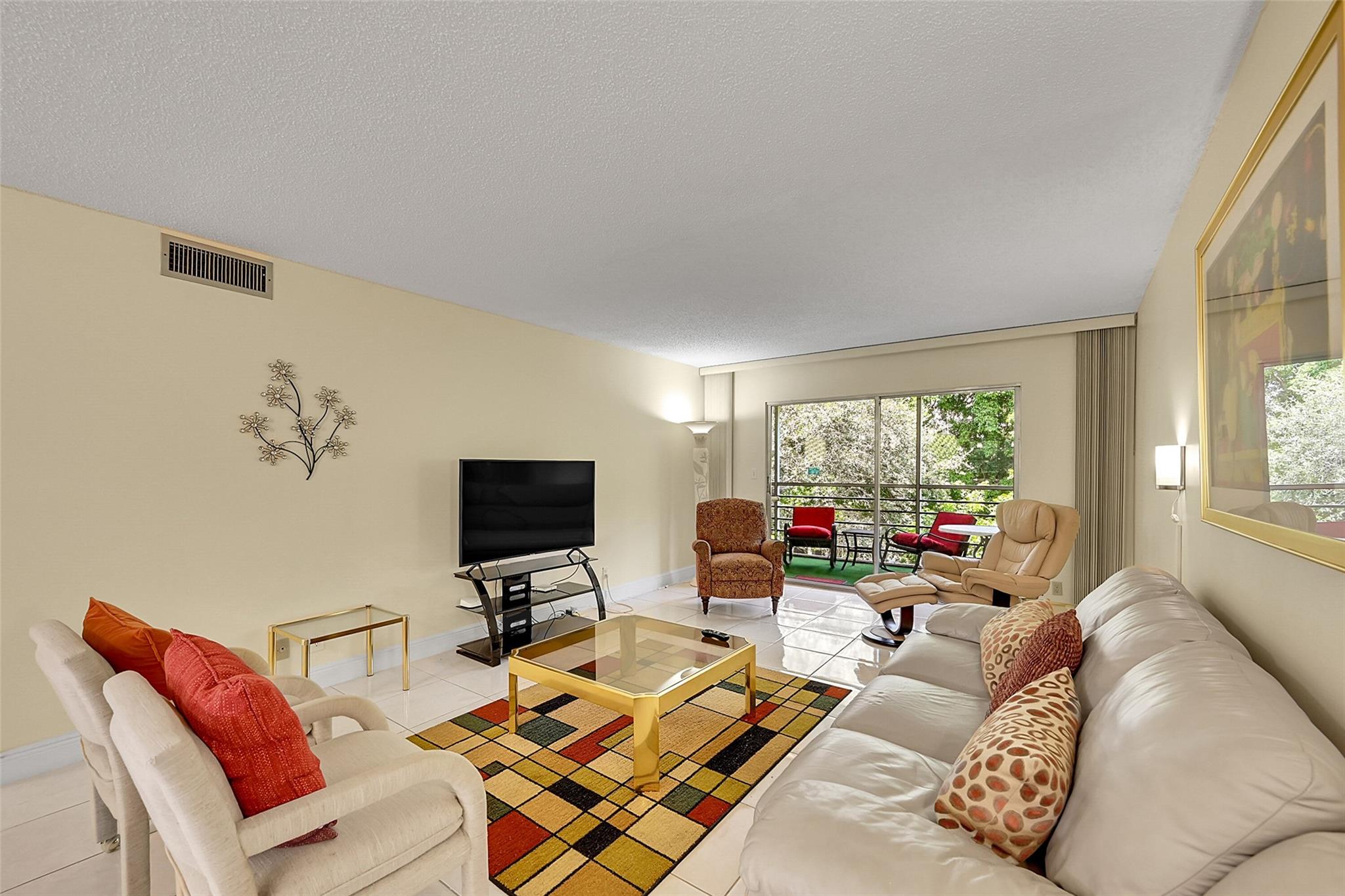 WYNMOOR VILLAGE - Residential