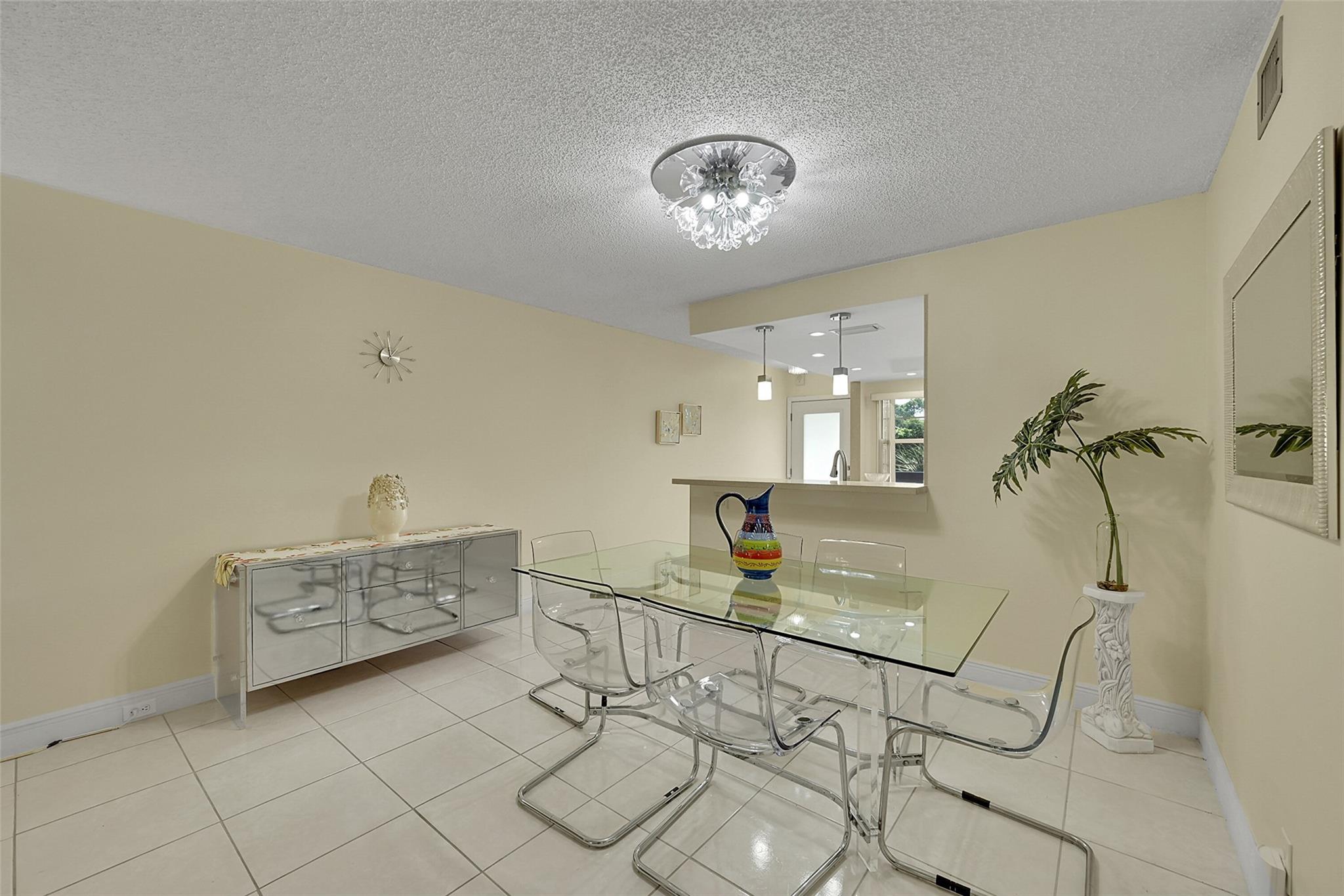 WYNMOOR VILLAGE - Residential