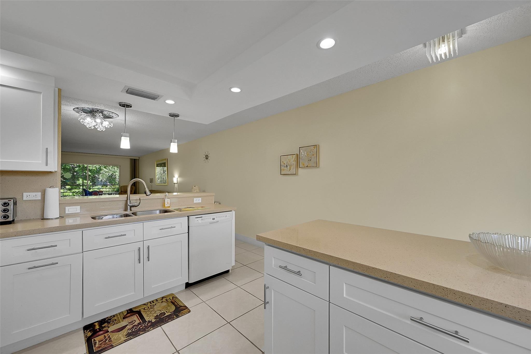 WYNMOOR VILLAGE - Residential