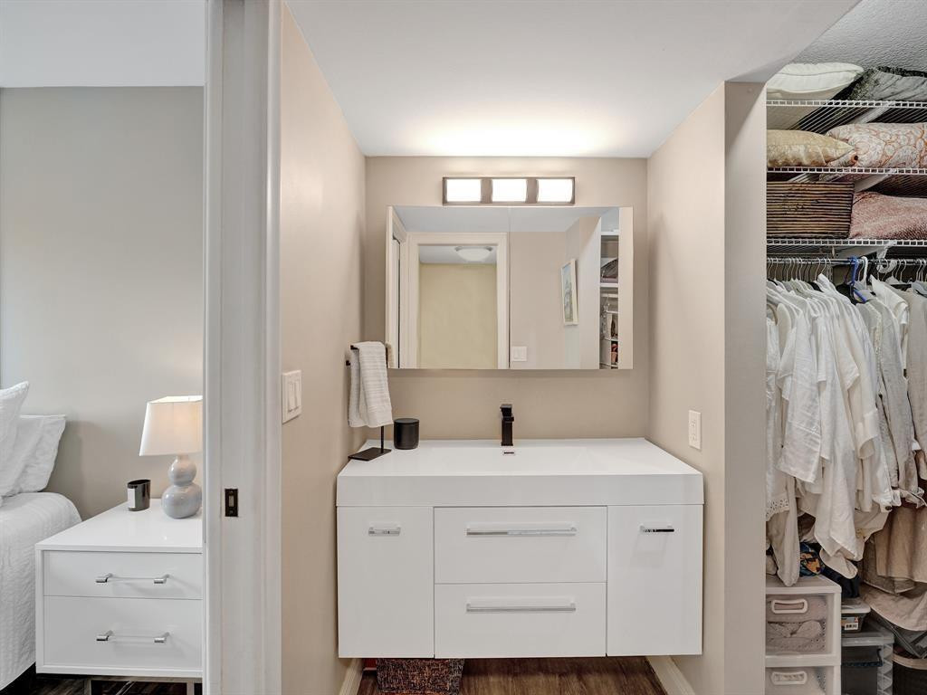 River Reach - Residential