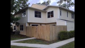 CORNERLAKE TOWNHOMES CONDO - Residential Lease