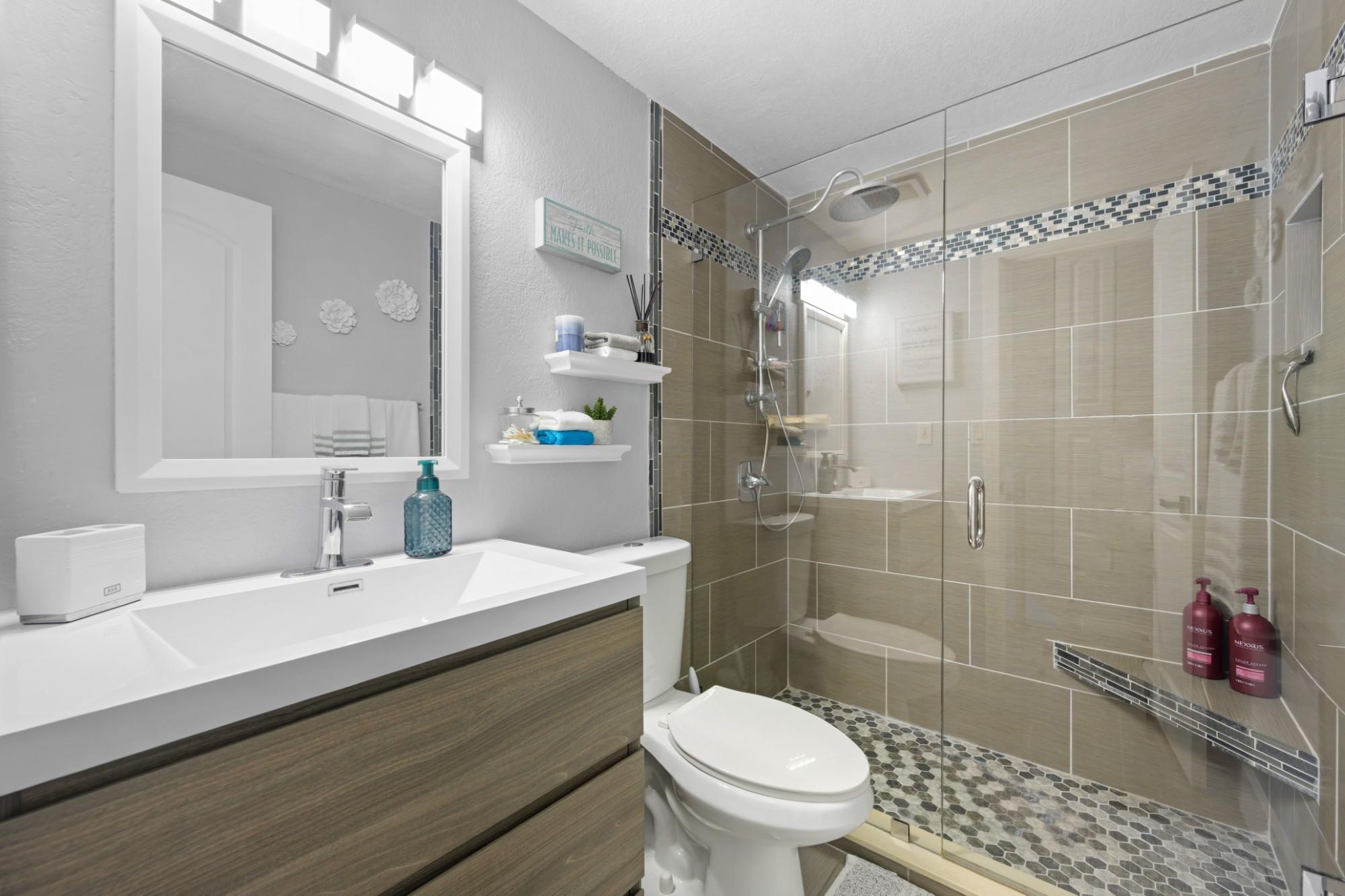 GARDENS AT KENDALE LAKES - Residential Lease