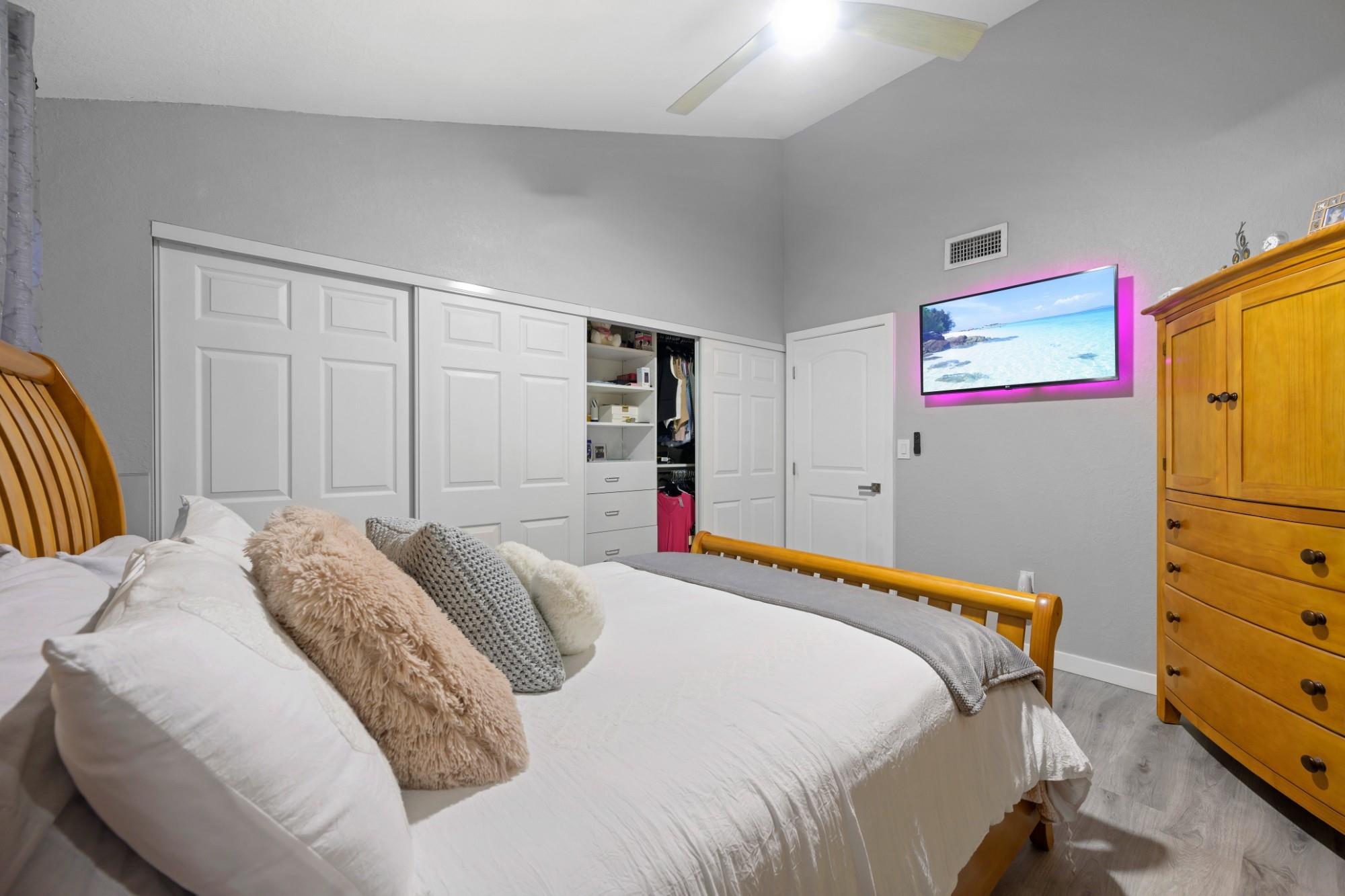 GARDENS AT KENDALE LAKES - Residential Lease