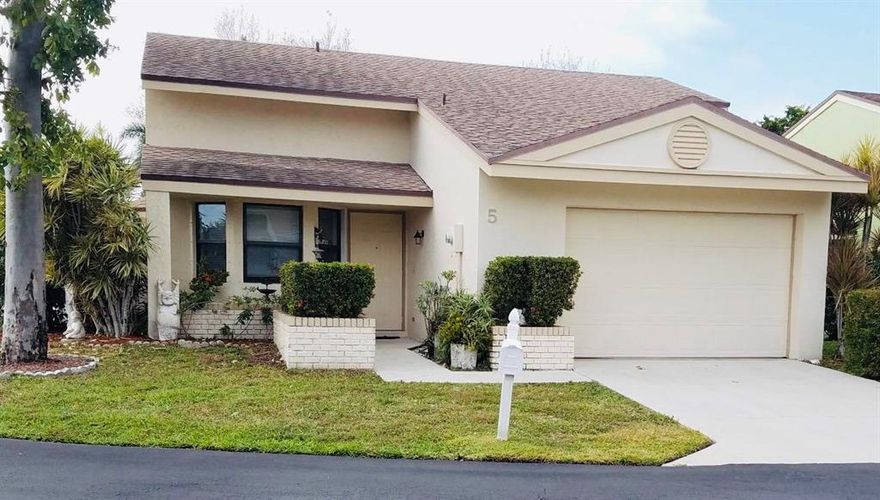 Virtual Link: https://3d360homes.com/3d-model/5-kerry-place-boynton-beach-fl/skinned/#start

Price to sell.This spacious 2 bedroom, 2 bath home with high ceilings by a cul-de-sac this convenient location minutes to I95, shopping, restaurants and less then 5 miles to our beautiful South Florida beaches. Beautiful park and walking trails within the development.This home is completely Hurricane proof, accordion shutters and garage doors is hurricane rated. Large back yard and screened patio. Elementary and high school less then 2 miles. Must see to appreciate!