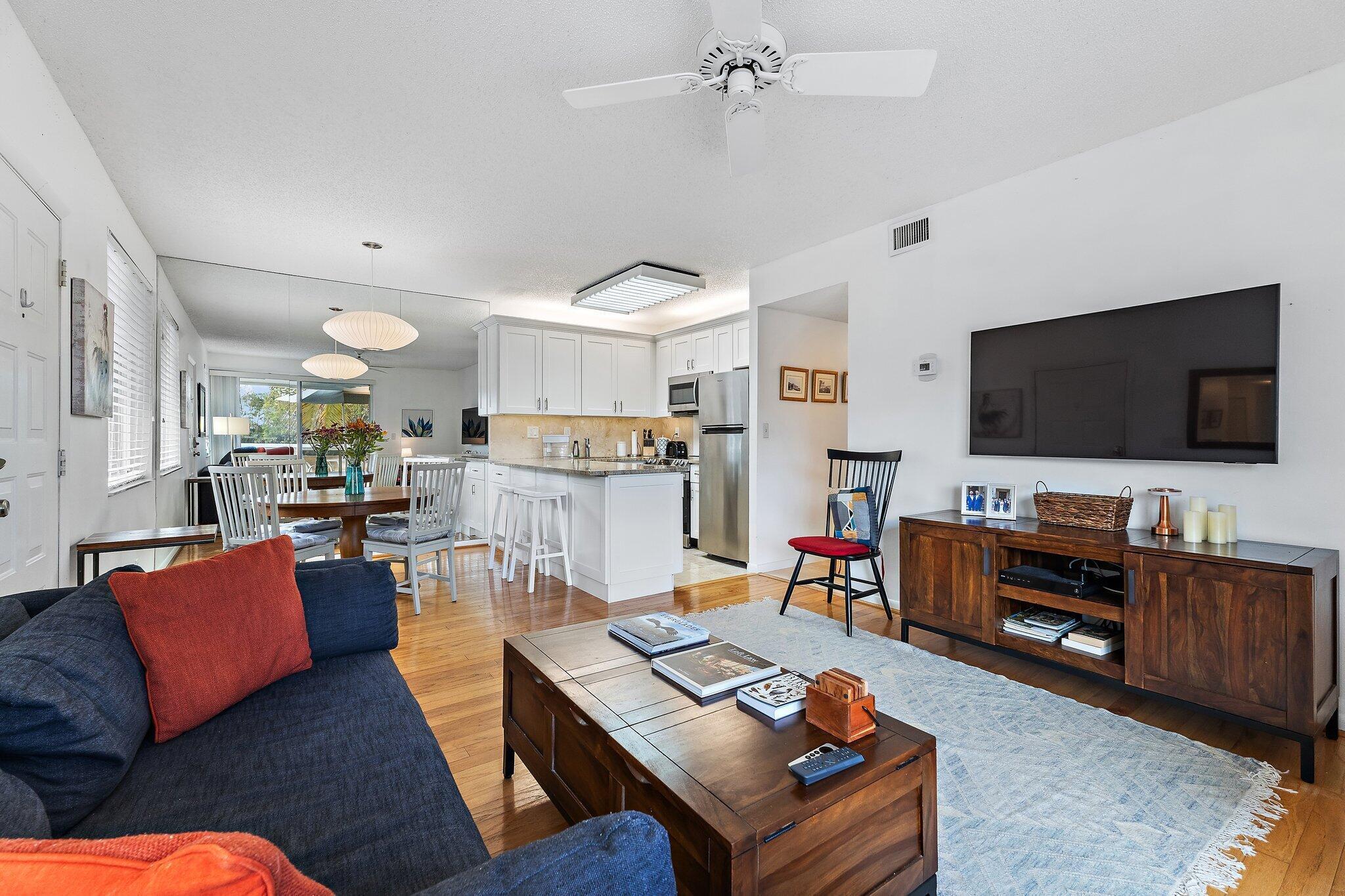 Jupiter Bay - Residential