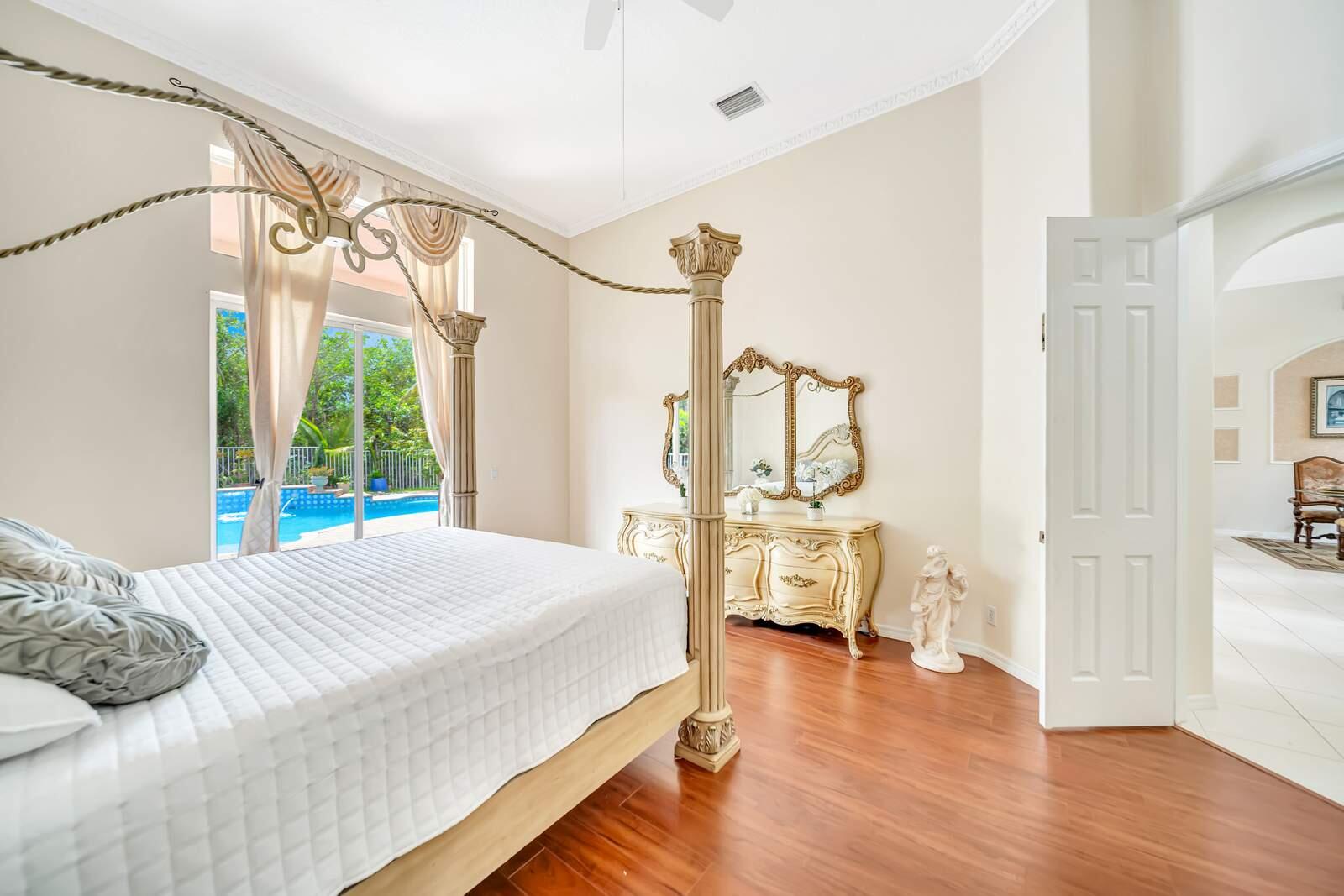 Grand Reserve - Residential