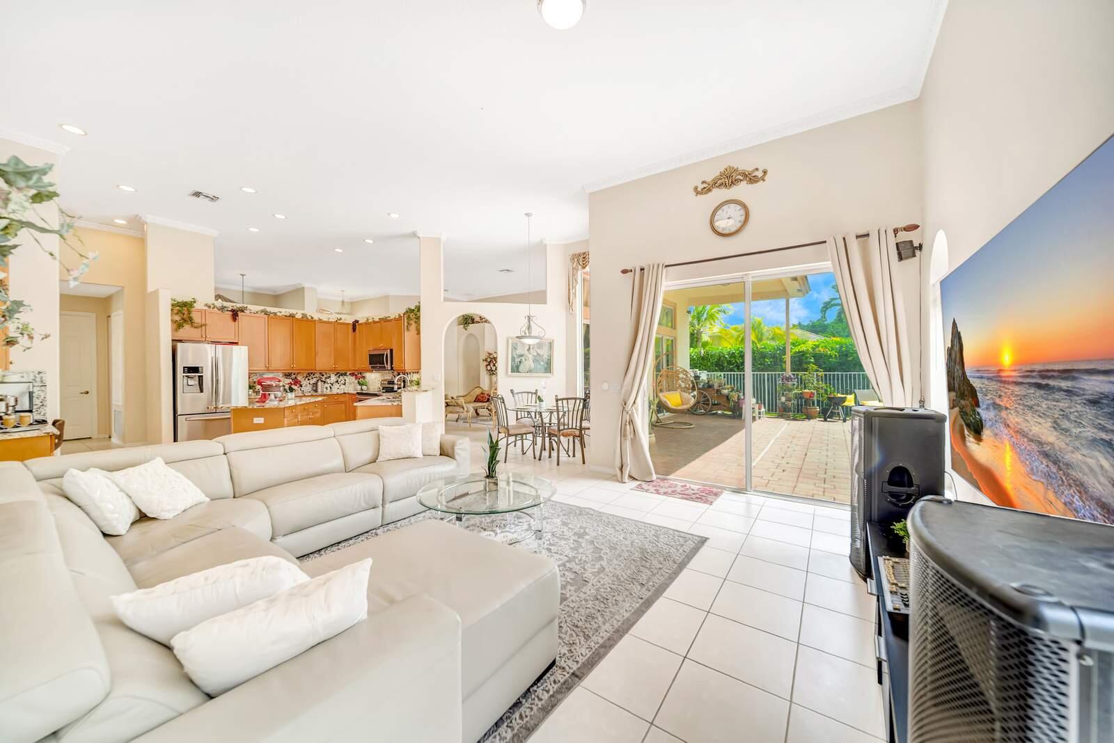 Grand Reserve - Residential