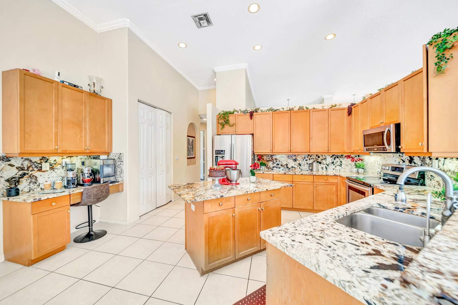 Grand Reserve - Residential