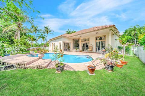 Tiny photo for 6169 NW 53rd Circle, Coral Springs, FL 33067 (MLS # B26015473)
