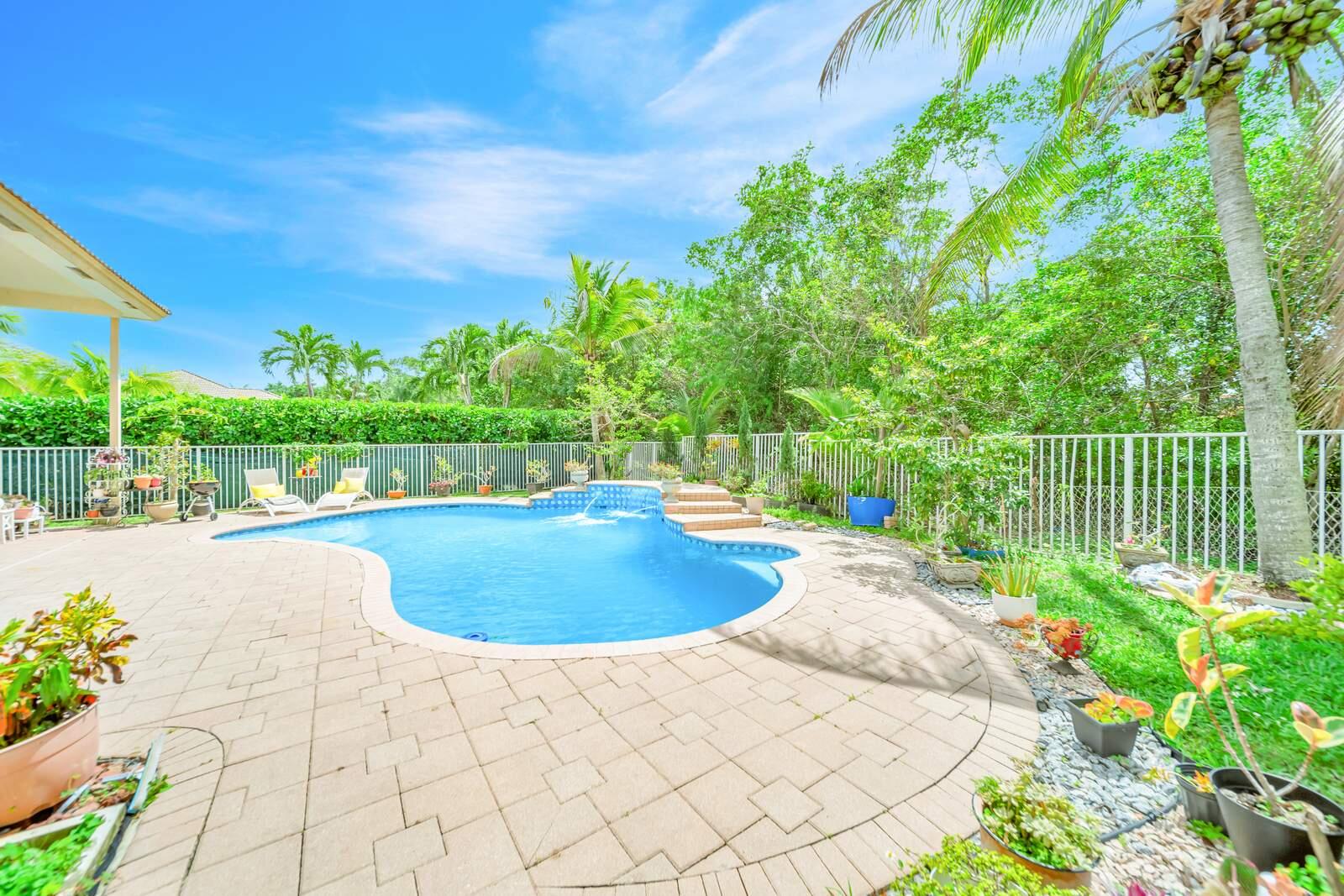 Grand Reserve - Residential