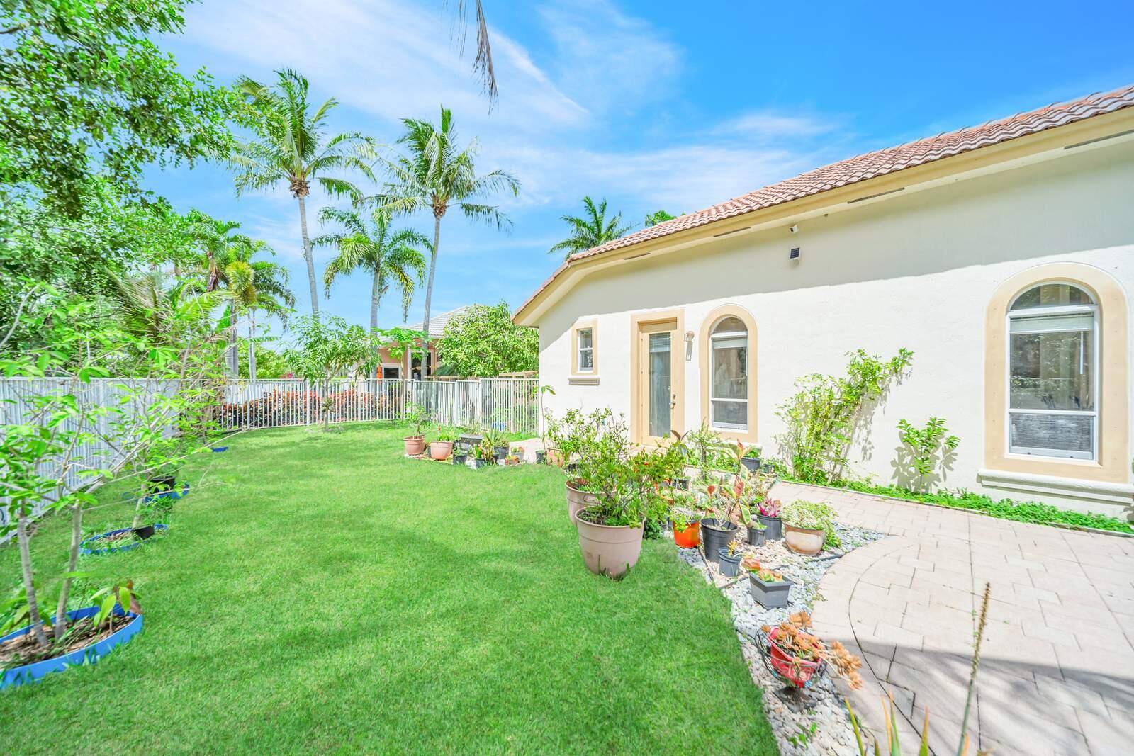 Grand Reserve - Residential