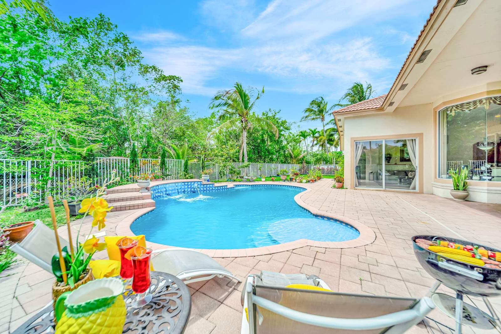 Grand Reserve - Residential