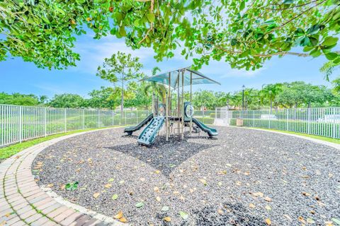 Tiny photo for 6169 NW 53rd Circle, Coral Springs, FL 33067 (MLS # B26015473)