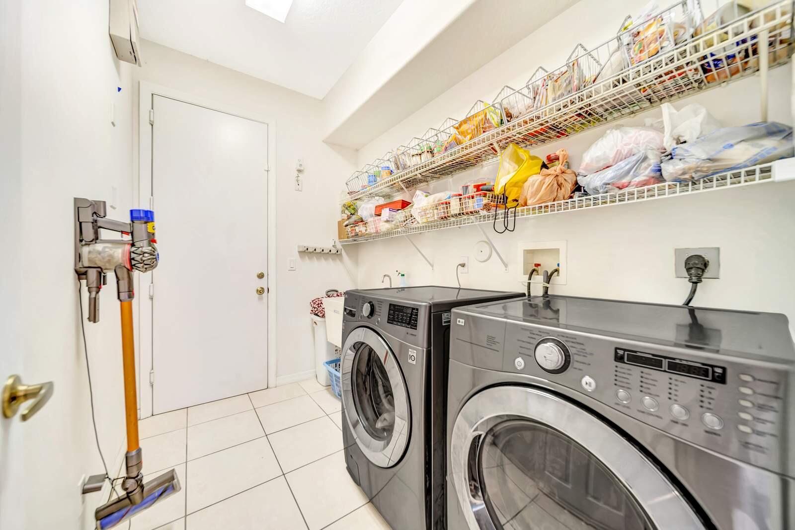 Grand Reserve - Residential