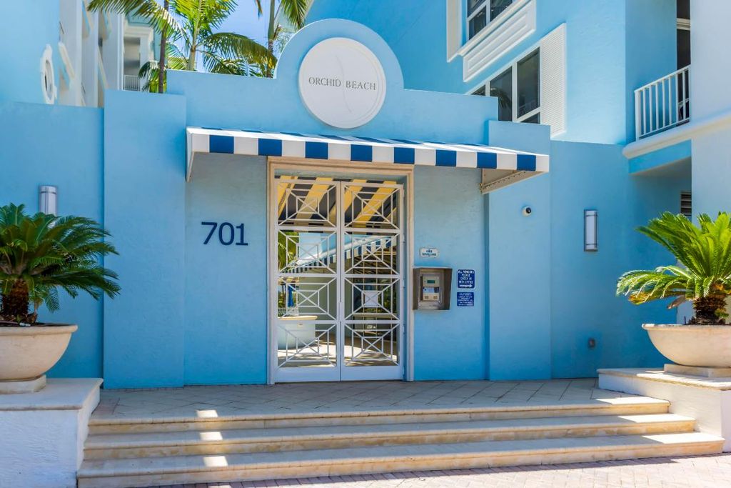 Photo of 701 SE 21st Avenue #204, Deerfield Beach, FL 33441 (MLS # R11079878)