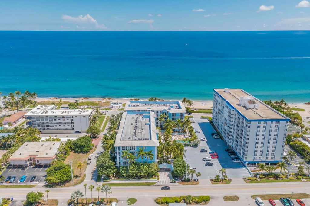 Photo of 701 SE 21st Avenue #204, Deerfield Beach, FL 33441 (MLS # R11079878)