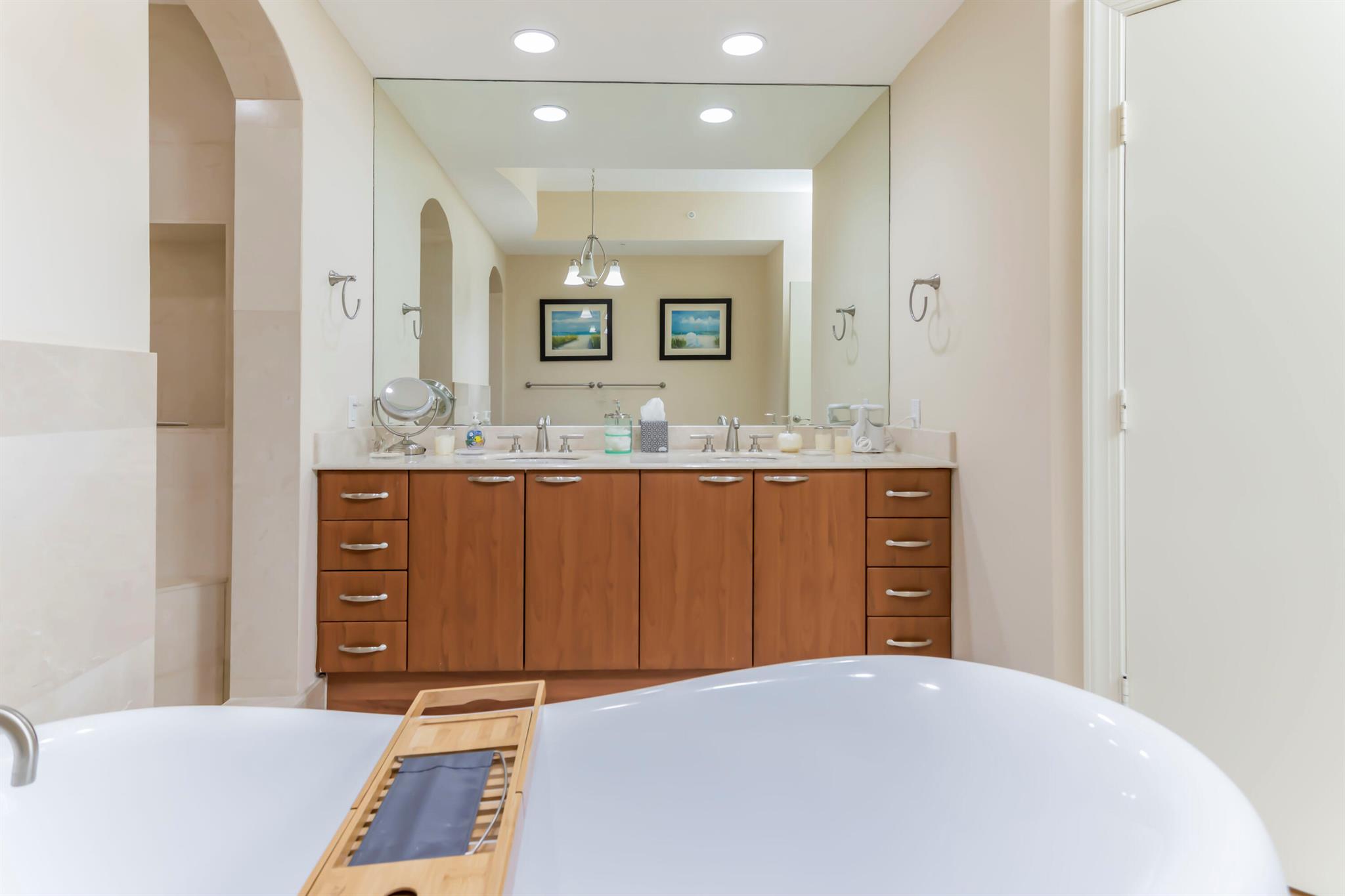 ORCHID BEACH CONDOMINIUM - Residential Lease