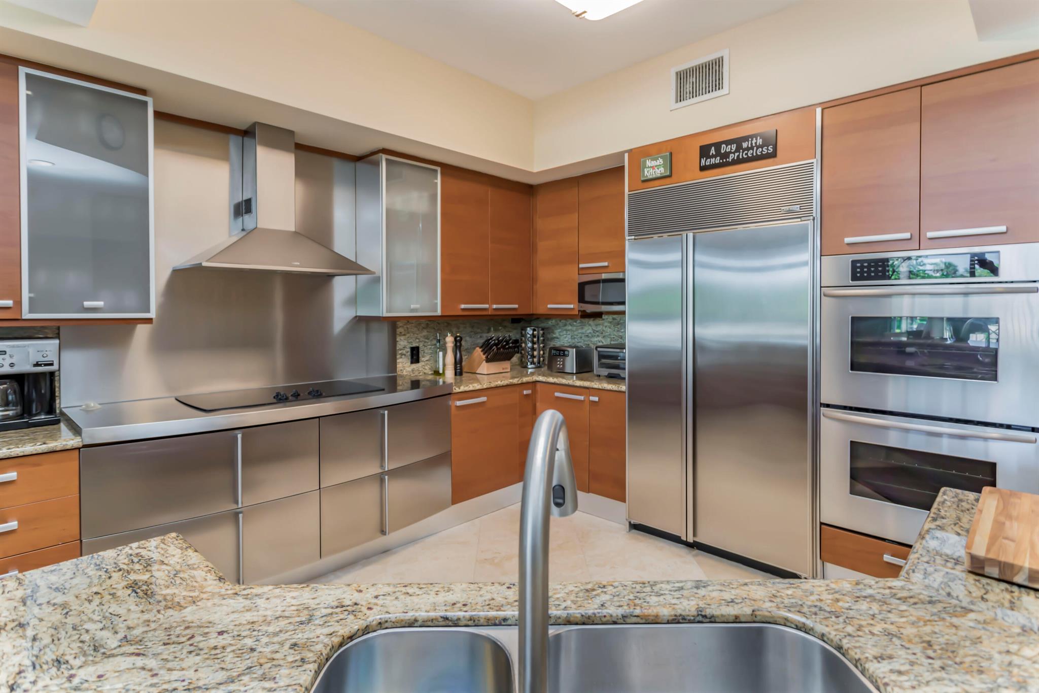 ORCHID BEACH CONDOMINIUM - Residential Lease