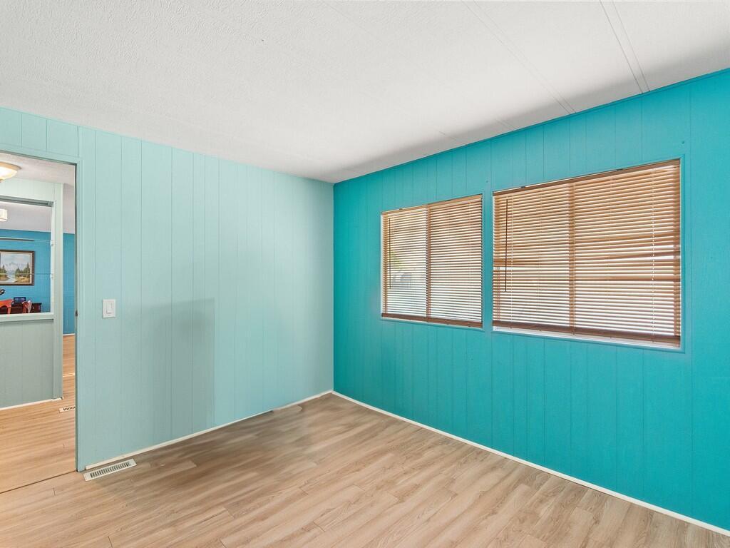 Pinelake Village - Residential