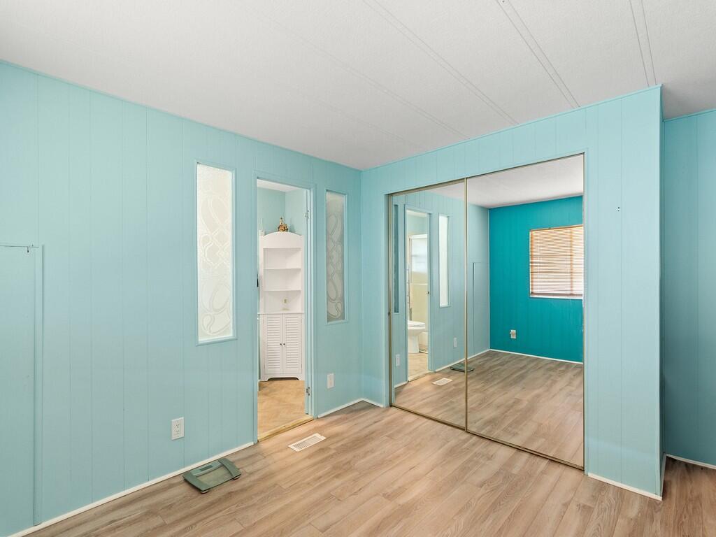 Pinelake Village - Residential