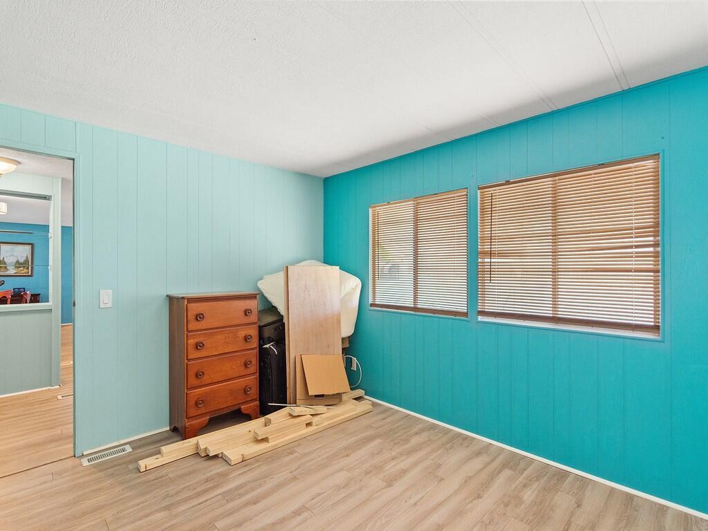 Pinelake Village - Residential