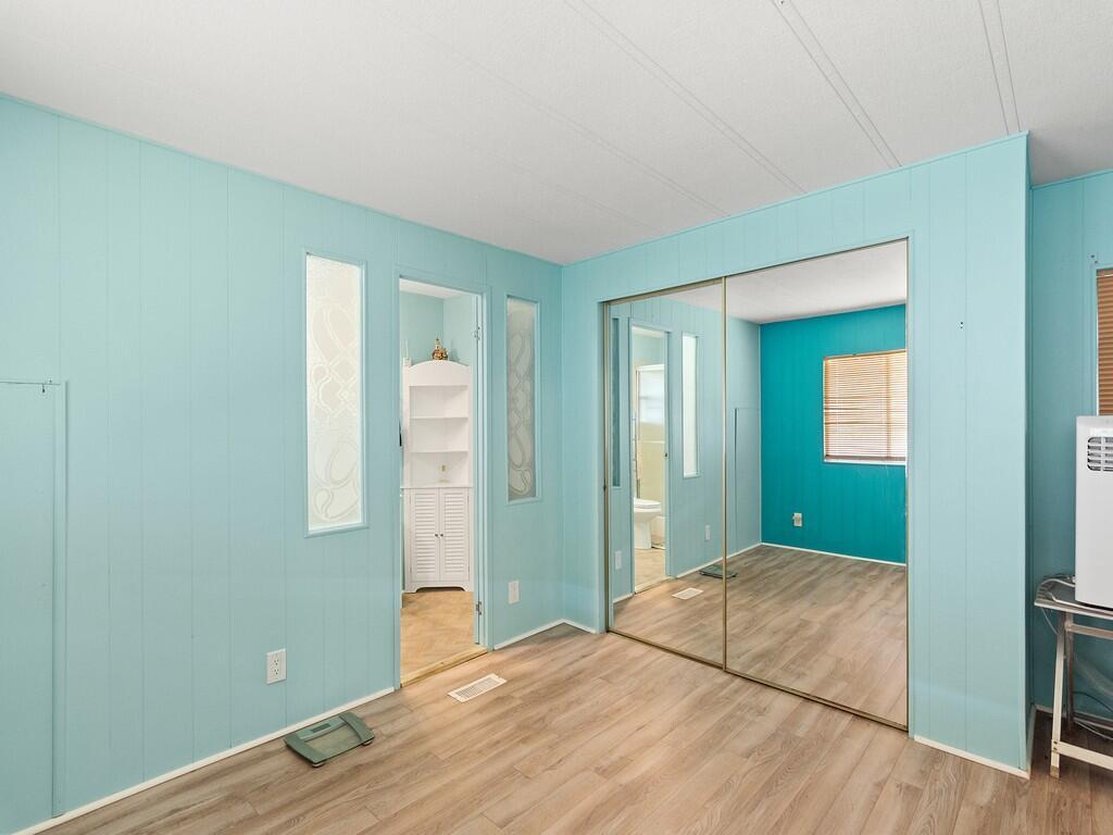 Pinelake Village - Residential