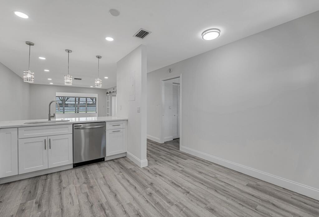 5775 Fernley Drive W 135