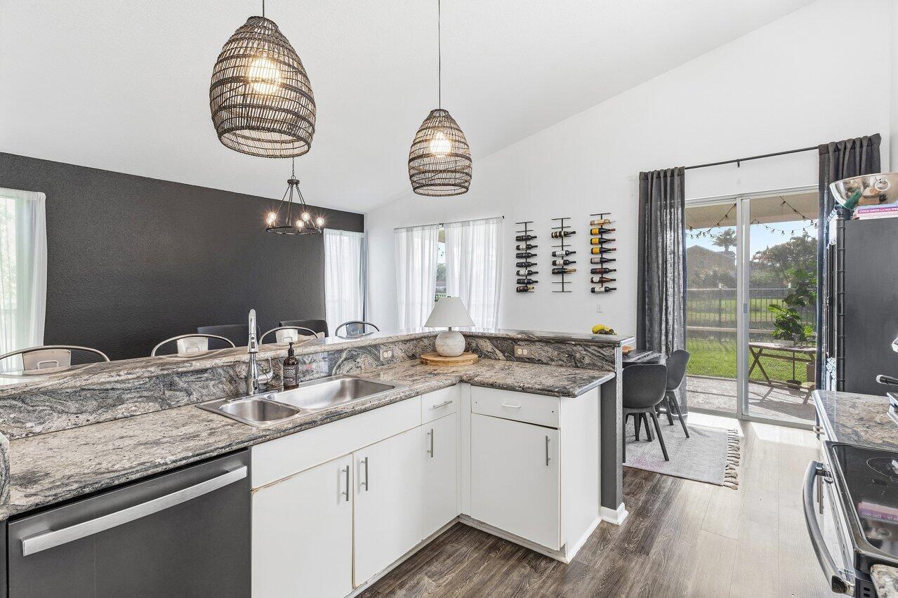 BOCA LANDINGS NORTH - Residential Lease