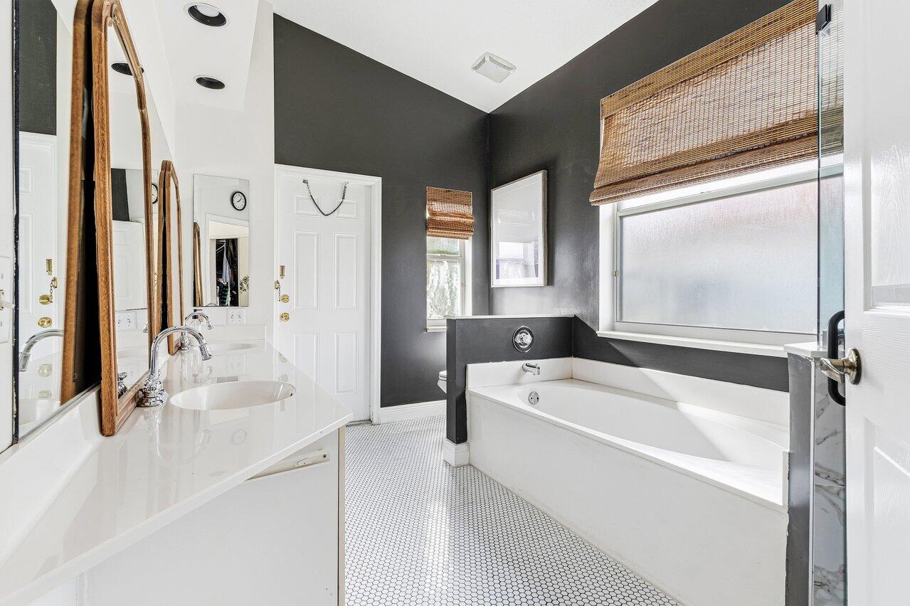 BOCA LANDINGS NORTH - Residential Lease