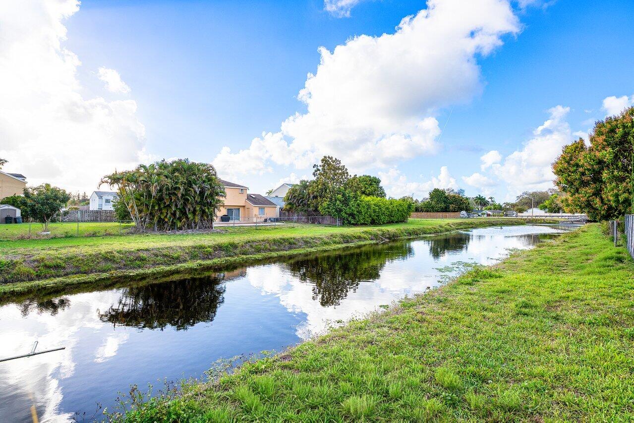 BOCA LANDINGS NORTH - Residential Lease