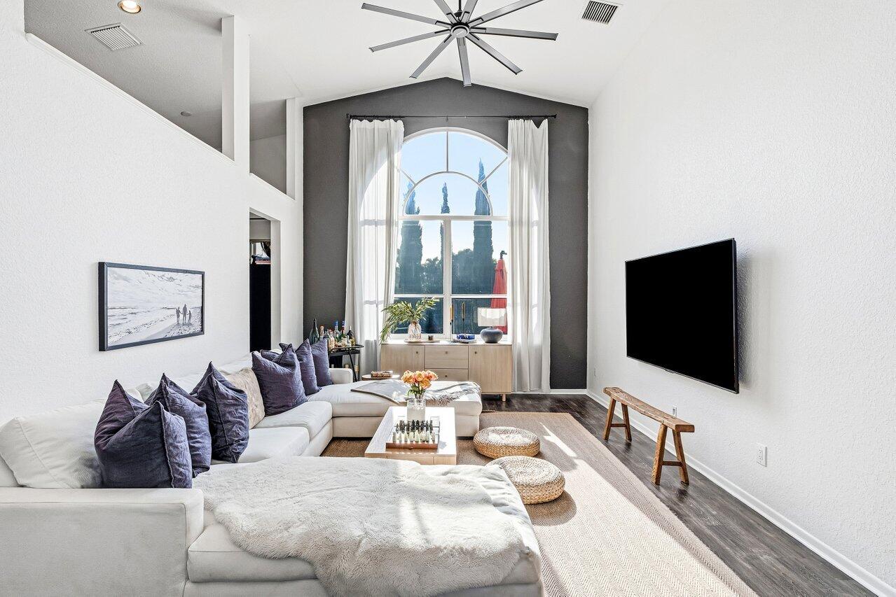 BOCA LANDINGS NORTH - Residential Lease