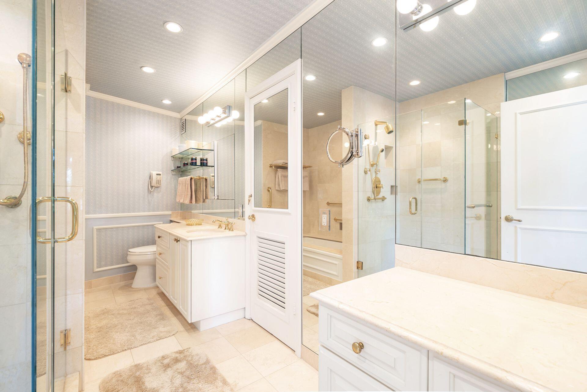 PALM BEACH TOWERS CONDO - Residential