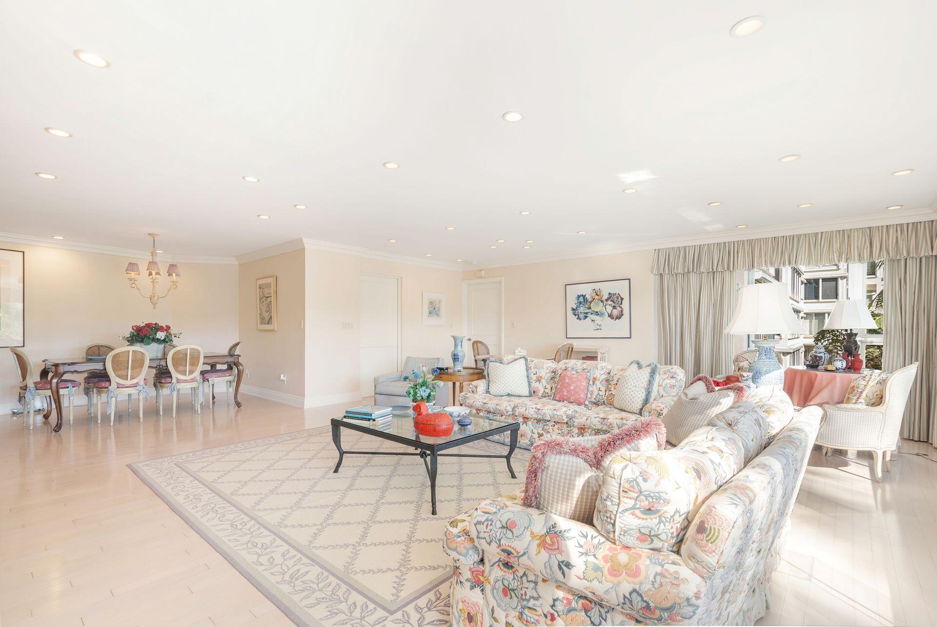 PALM BEACH TOWERS CONDO - Residential