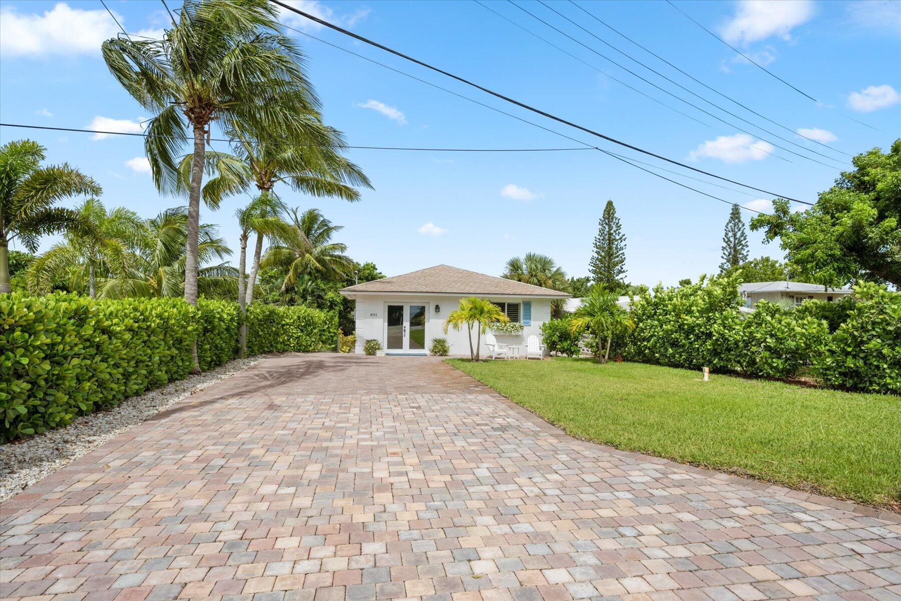 NEW PALM BEACH HGTS - Residential Lease