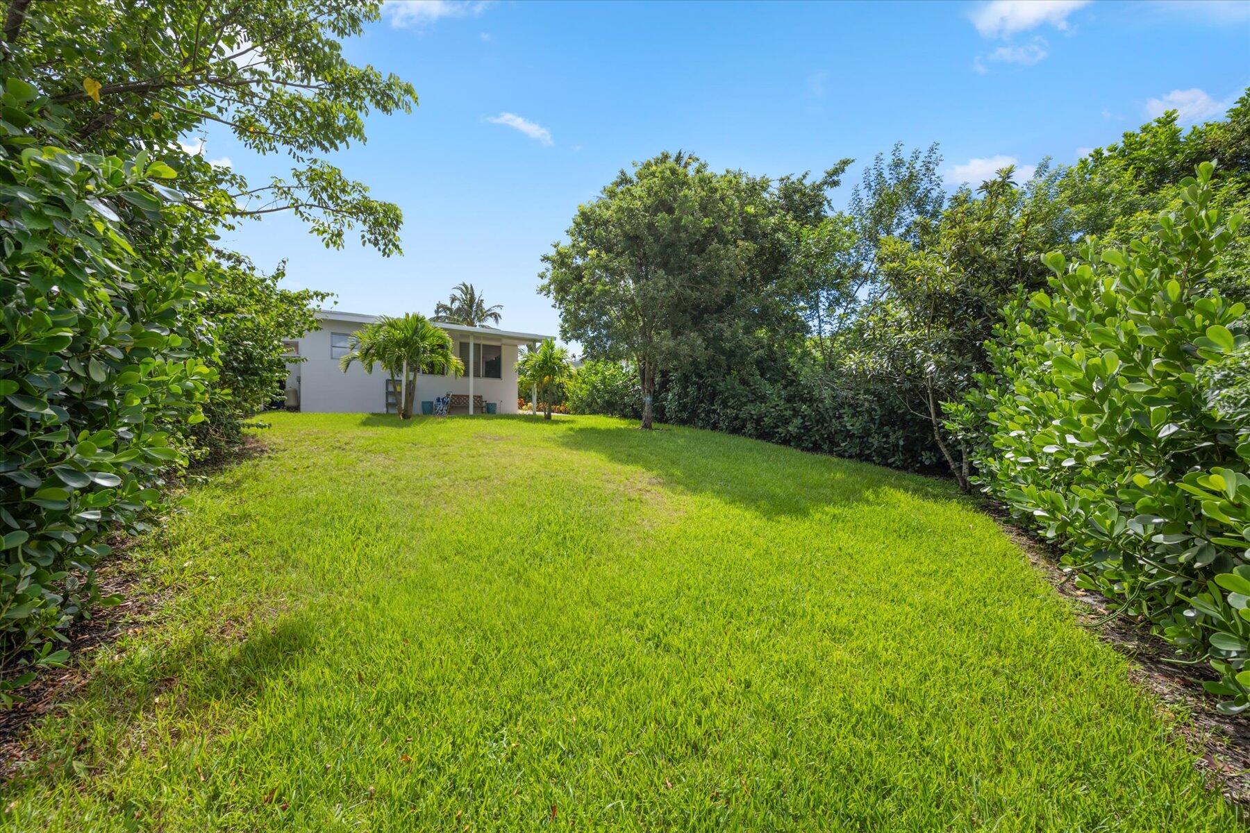 NEW PALM BEACH HGTS - Residential Lease