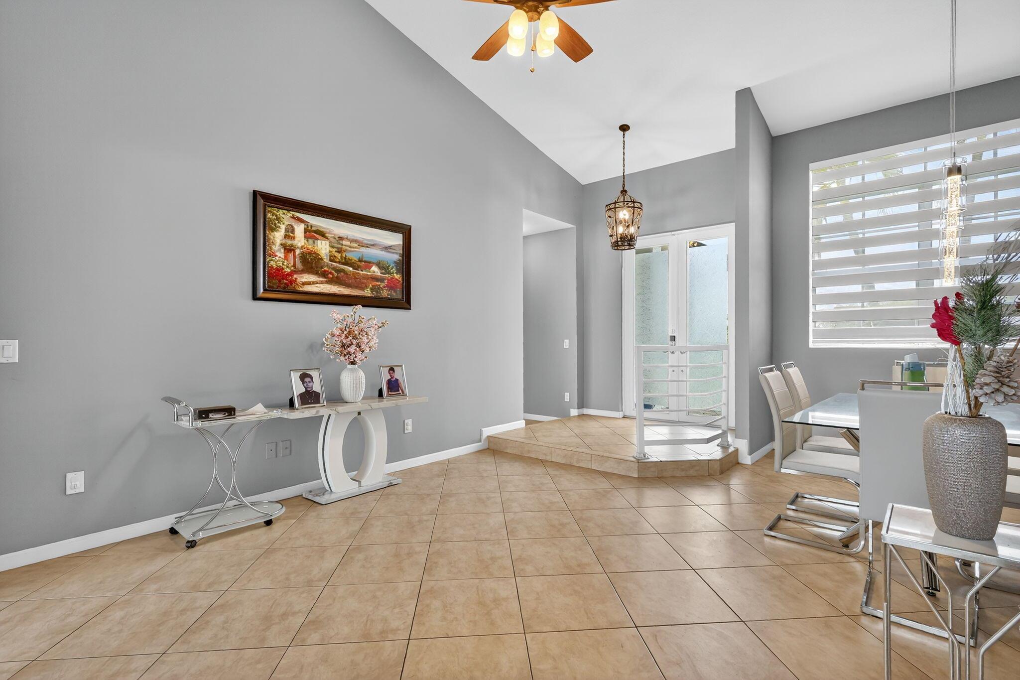 PORT ST LUCIE SECTION 35 - Residential Lease