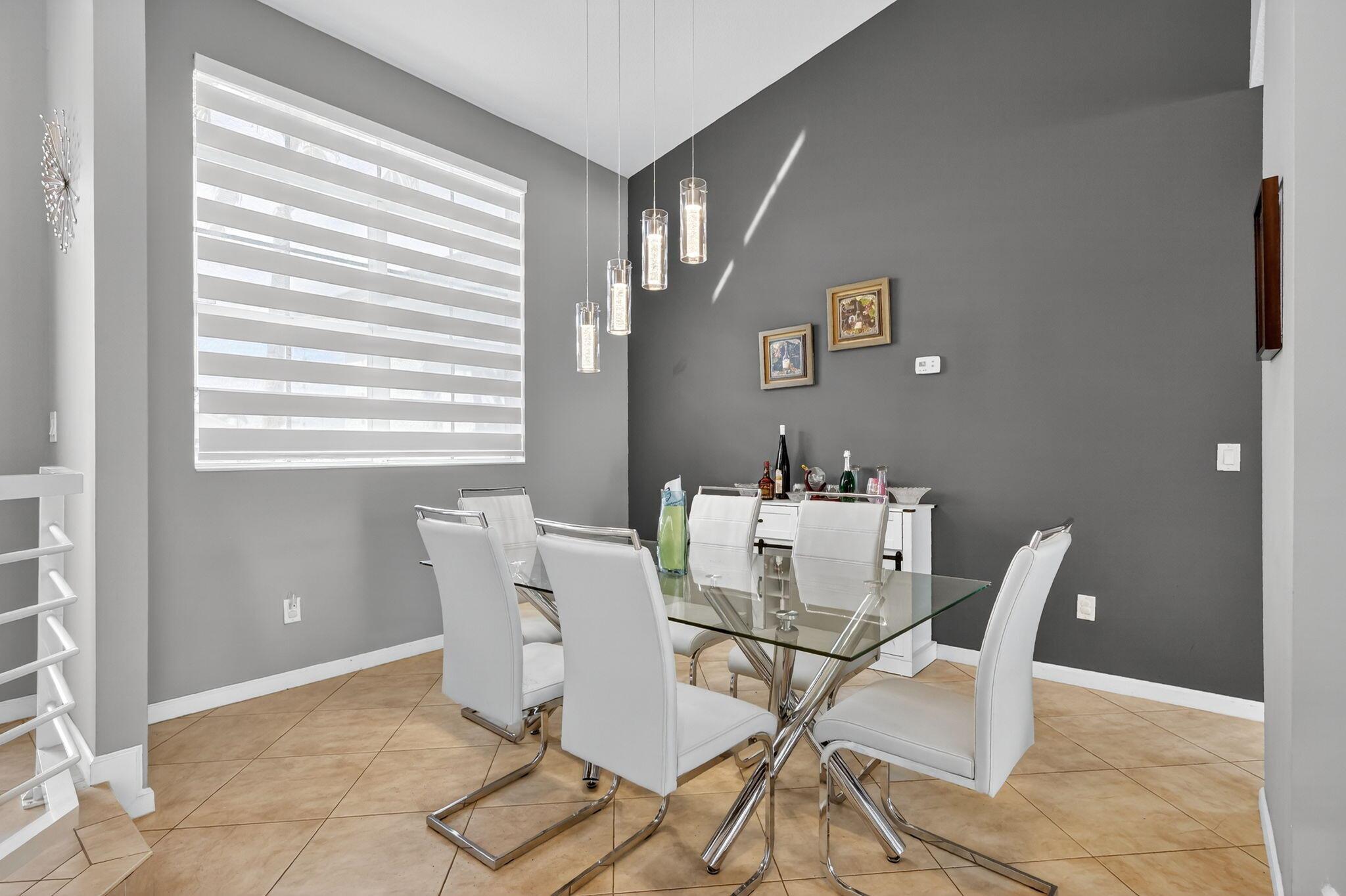 PORT ST LUCIE SECTION 35 - Residential Lease