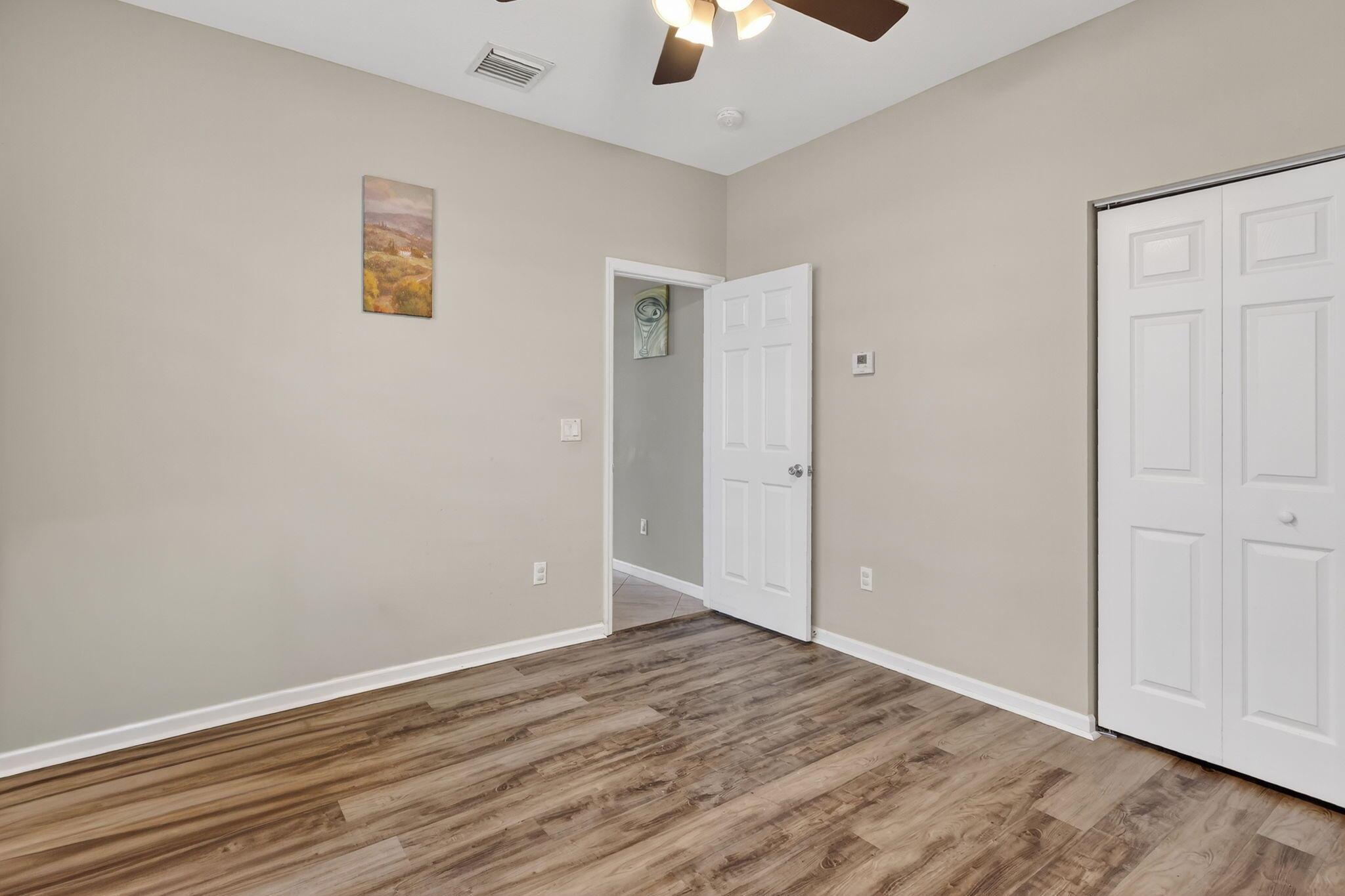 PORT ST LUCIE SECTION 35 - Residential Lease