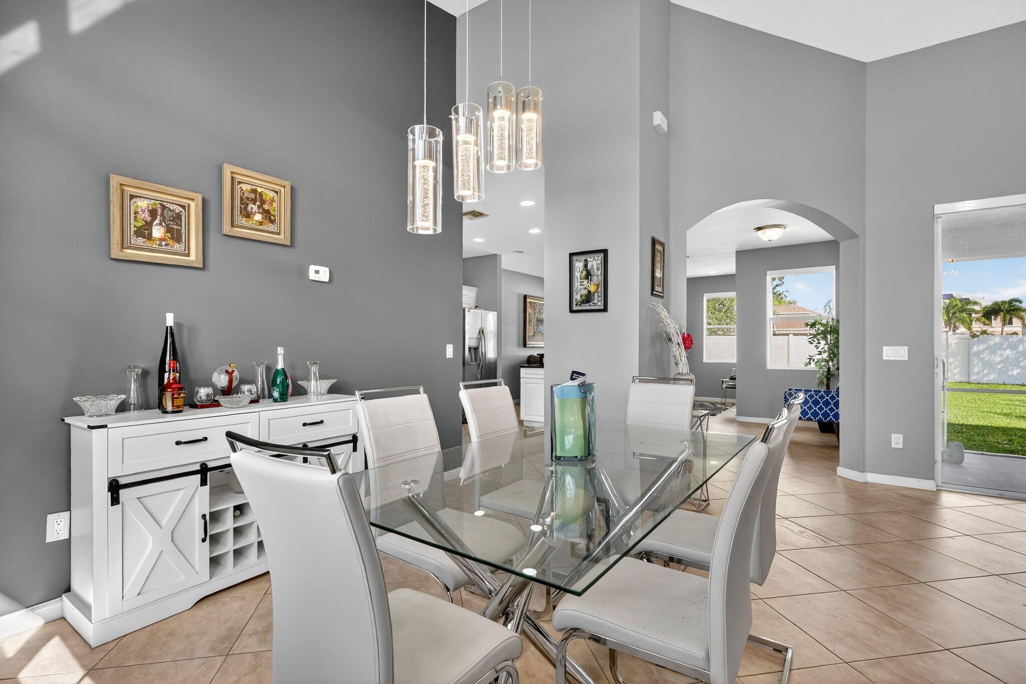 PORT ST LUCIE SECTION 35 - Residential Lease