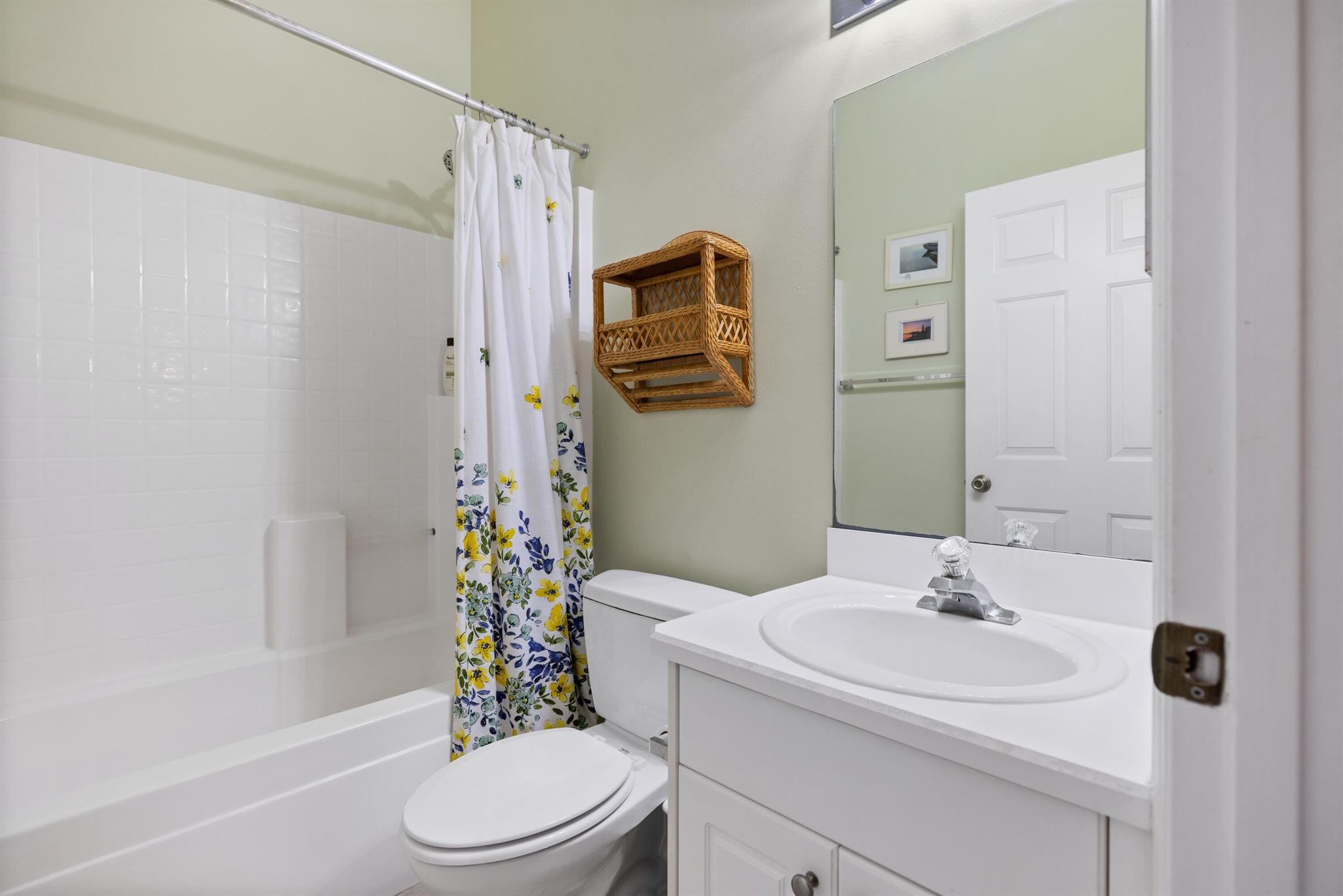 SANCTUARY THE - Residential Lease